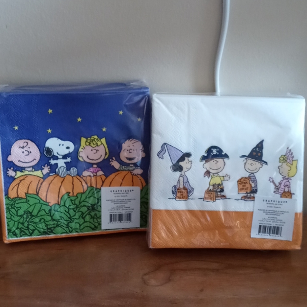 Snoopy Halloween cocktail napkins